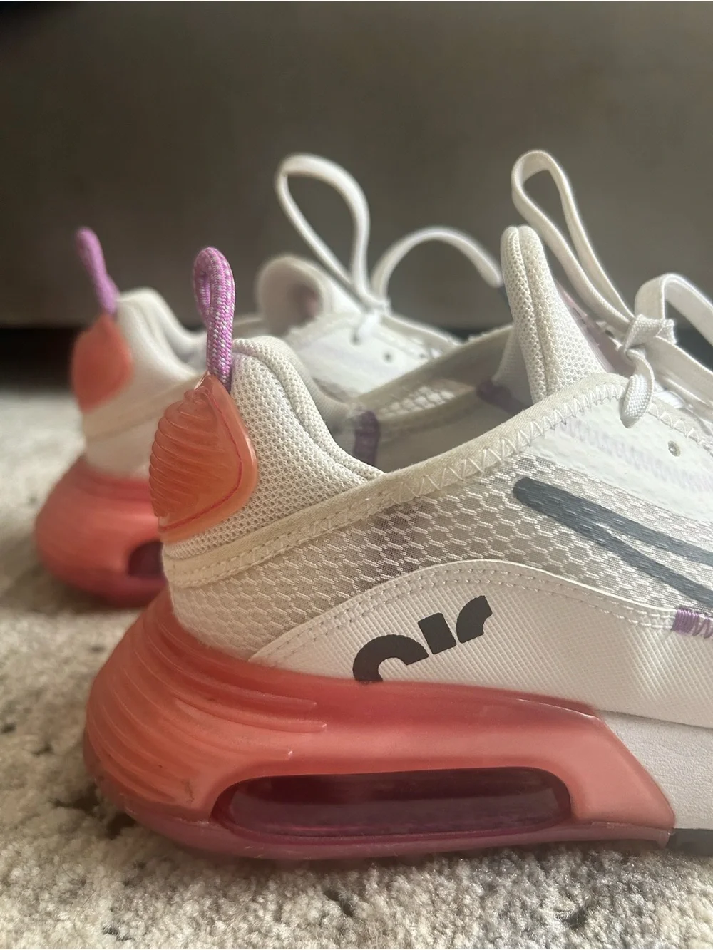 Nike Air Max 2090 Size 6Y